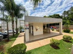Apartamento com 2 Quartos para alugar, 39m² no Jardim Universal, Araraquara - Foto 15