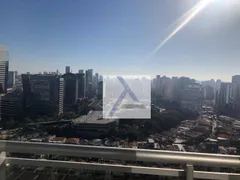 Conjunto Comercial / Sala para alugar, 550m² no Vila São Francisco, São Paulo - Foto 15