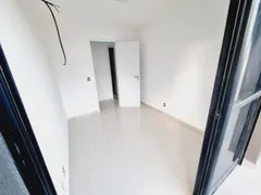 Apartamento com 3 Quartos para alugar, 70m² no Recreio Dos Bandeirantes, Rio de Janeiro - Foto 38