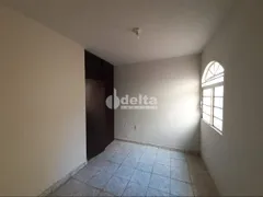 Casa com 3 Quartos à venda, 120m² no Daniel Fonseca, Uberlândia - Foto 5