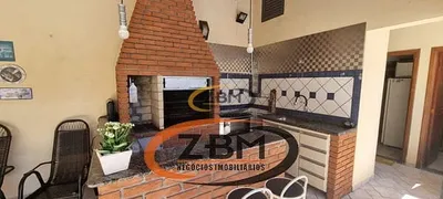 Casa com 4 Quartos à venda, 298m² no Vila Fujita, Londrina - Foto 22