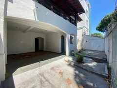Casa com 4 Quartos à venda, 260m² no São Luíz, Belo Horizonte - Foto 2