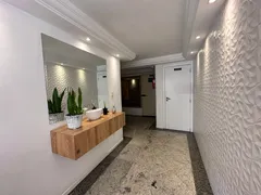 Apartamento com 2 Quartos à venda, 66m² no Centro, Balneário Camboriú - Foto 2