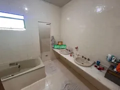 Sobrado com 2 Quartos à venda, 555m² no Zona 05, Maringá - Foto 5