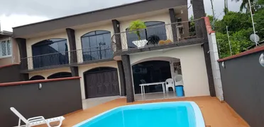 Casa com 3 Quartos à venda, 530m² no Santo Antônio, Joinville - Foto 1