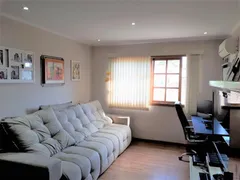 Apartamento com 2 Quartos à venda, 68m² no Nonoai, Porto Alegre - Foto 2