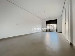 Apartamento com 4 Quartos à venda, 200m² no Morada da Colina, Uberlândia - Foto 7