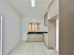 Casa com 3 Quartos para alugar, 130m² no Jardim dos Pinheiros, Atibaia - Foto 7