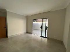 Casa de Condomínio com 4 Quartos à venda, 236m² no Jardins Madri, Goiânia - Foto 18