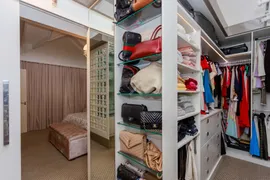 Casa de Condomínio com 4 Quartos para venda ou aluguel, 340m² no Três Figueiras, Porto Alegre - Foto 49