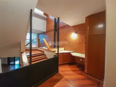 Casa de Condomínio com 3 Quartos para alugar, 359m² no Cristal, Porto Alegre - Foto 5