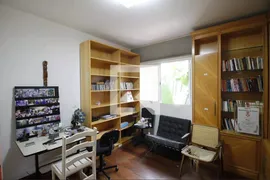 Casa de Condomínio com 4 Quartos para alugar, 350m² no Chácara Monte Alegre, São Paulo - Foto 12