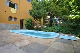 Casa com 4 Quartos à venda, 720m² no Santa Amélia, Belo Horizonte - Foto 32