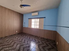 Casa com 4 Quartos à venda, 320m² no Jardim Itália, Cuiabá - Foto 11