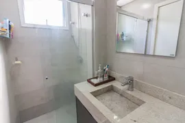 Apartamento com 3 Quartos para alugar, 82m² no Centro, Florianópolis - Foto 22