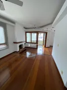 Apartamento com 3 Quartos à venda, 128m² no Vila Ipiranga, Porto Alegre - Foto 1