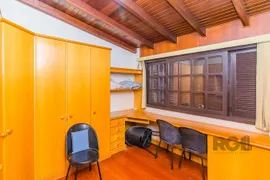 Casa com 4 Quartos à venda, 223m² no Passo da Areia, Porto Alegre - Foto 23