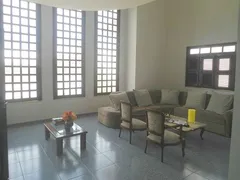 Casa com 6 Quartos para alugar, 400m² no Vicente Pinzon, Fortaleza - Foto 6