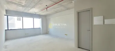 Conjunto Comercial / Sala para alugar, 32m² no Floresta, Porto Alegre - Foto 5