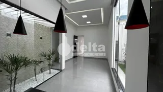 Casa com 3 Quartos à venda, 250m² no Jardim Botânico, Uberlândia - Foto 4