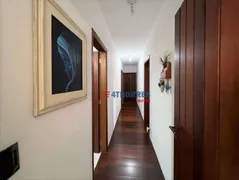 Casa com 4 Quartos à venda, 350m² no Chacara Santa Lucia, Carapicuíba - Foto 21