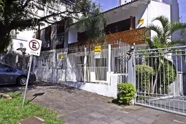 Casa com 3 Quartos para alugar, 400m² no Bela Vista, Porto Alegre - Foto 2