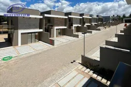 Casa de Condomínio com 3 Quartos à venda, 148m² no Lagoa Redonda, Fortaleza - Foto 2