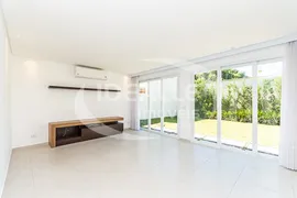 Casa com 3 Quartos para alugar, 326m² no Uberaba, Curitiba - Foto 10