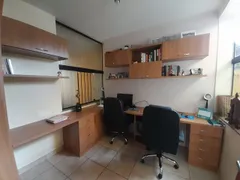 Casa com 4 Quartos à venda, 300m² no Palmares, Belo Horizonte - Foto 7