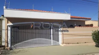 Casa com 3 Quartos à venda, 147m² no Loteamento Municipal Sao Carlos 3, São Carlos - Foto 1