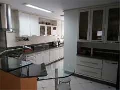 Apartamento com 3 Quartos à venda, 190m² no Vila Ipiranga, Porto Alegre - Foto 23