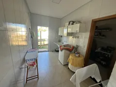 Casa de Condomínio com 3 Quartos à venda, 284m² no Condomínio Parque dos Cisnes, Goiânia - Foto 17