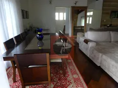 Casa de Condomínio com 3 Quartos à venda, 360m² no Granja Viana, Embu das Artes - Foto 6