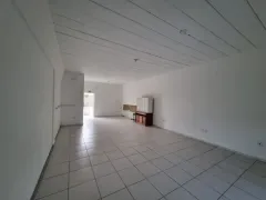 Loja / Salão / Ponto Comercial para alugar, 53m² no Iririú, Joinville - Foto 7