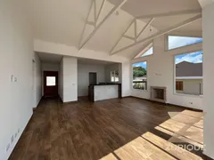 Casa de Condomínio com 3 Quartos à venda, 138m² no Alto da Vila Inglesa, Campos do Jordão - Foto 9