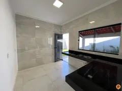 Casa com 3 Quartos à venda, 200m² no Itaguai II, Caldas Novas - Foto 8