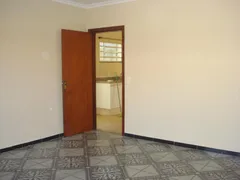 Casa Comercial com 3 Quartos para alugar, 171m² no Jardim Chapadão, Campinas - Foto 2