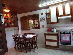 Casa com 4 Quartos à venda, 200m² no Vargem Grande, Teresópolis - Foto 7