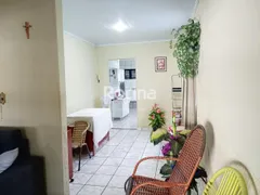 Casa com 2 Quartos à venda, 175m² no Jardim das Palmeiras, Uberlândia - Foto 3