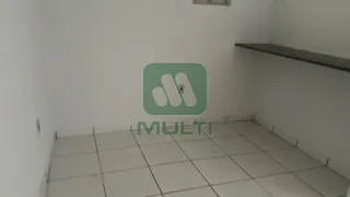 Conjunto Comercial / Sala com 1 Quarto para alugar, 70m² no Luizote de Freitas, Uberlândia - Foto 1