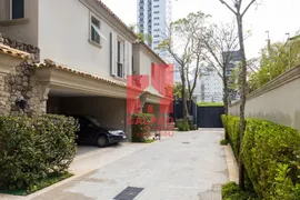 Sobrado com 3 Quartos à venda, 350m² no Real Parque, São Paulo - Foto 8