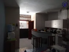 Casa com 3 Quartos à venda, 330m² no Serrinha, Fortaleza - Foto 6