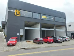 Loja / Salão / Ponto Comercial para alugar, 200m² no Tingidor, Embu das Artes - Foto 2