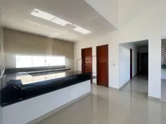 Casa de Condomínio com 3 Quartos à venda, 131m² no Cajupiranga, Parnamirim - Foto 7