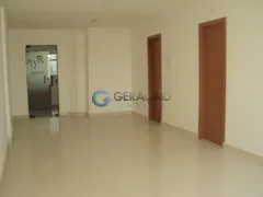 Conjunto Comercial / Sala à venda, 46m² no Centro, São José dos Campos - Foto 10