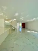Casa de Condomínio com 4 Quartos à venda, 294m² no Recreio Dos Bandeirantes, Rio de Janeiro - Foto 4