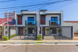 Casa com 3 Quartos à venda, 145m² no Estância Velha, Canoas - Foto 2