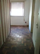 Kitnet à venda, 31m² no Passo da Areia, Porto Alegre - Foto 2