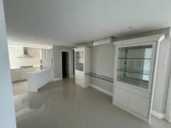 Apartamento com 3 Quartos para alugar, 200m² no Centro, Balneário Camboriú - Foto 5