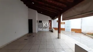 Casa de Condomínio com 3 Quartos à venda, 160m² no Taiaman, Uberlândia - Foto 5